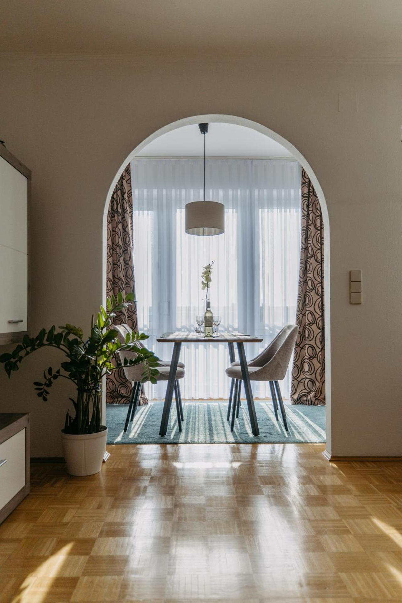 Grosse Ferienwohnung Burgenland Eisenstadt Extérieur photo